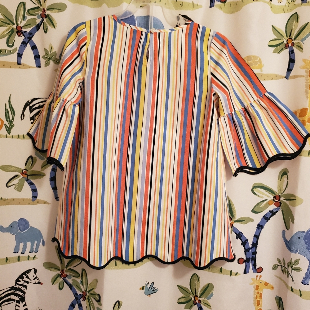 Girl top (sz small) - Picture 3 of 8